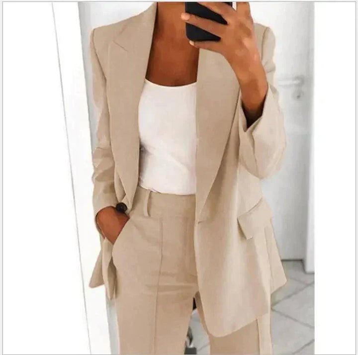 2-Piece Women's Blazer and Trousers Set