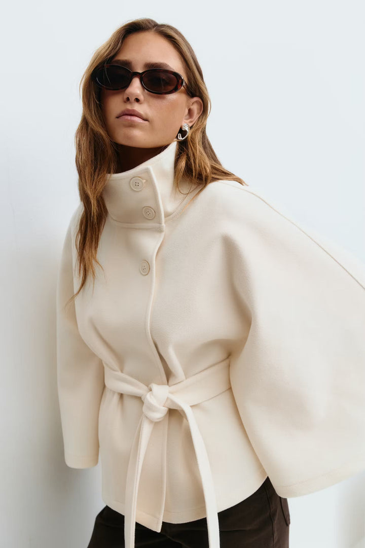 Manteau-Cape Élégant Pour Femme Avec Ceinture