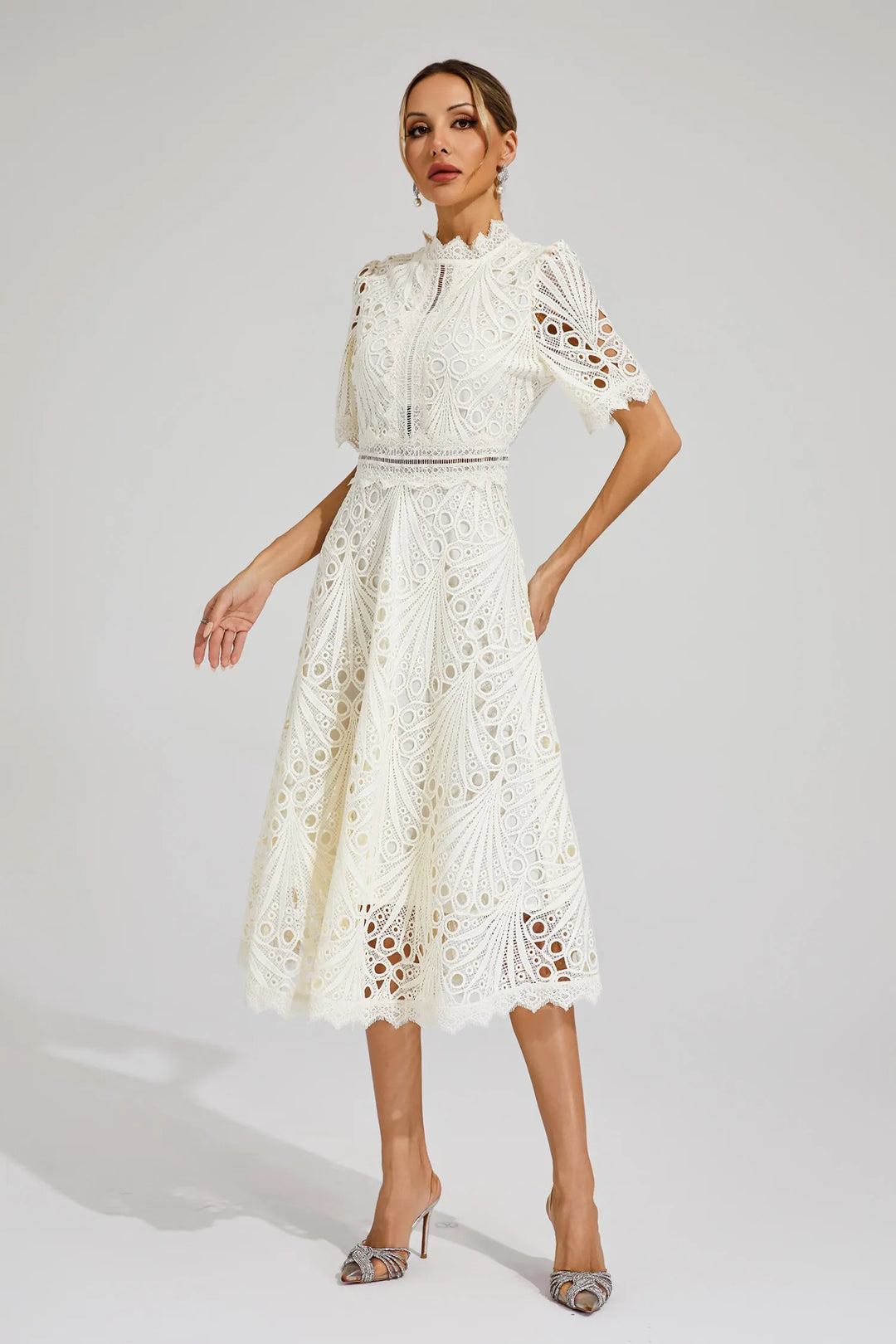 Robe Midi Dentelle Femme Col Bénitier