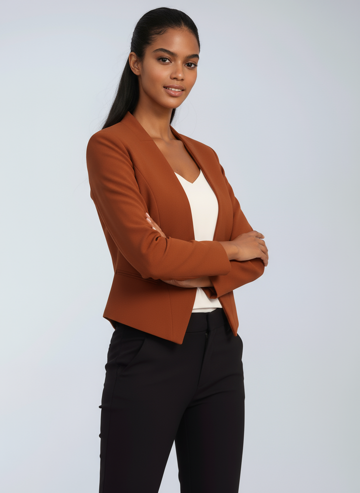 Blazer Élégant et Structuré Pour Femme Ouvert Sur Le Devant