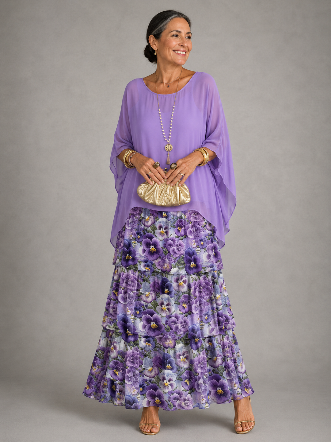 Abito maxi da donna in chiffon con maniche a mantella