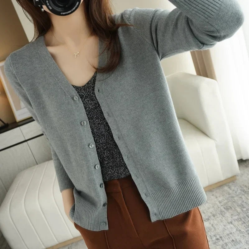 Women's Buttoned Knit Cardigan with V-Neck