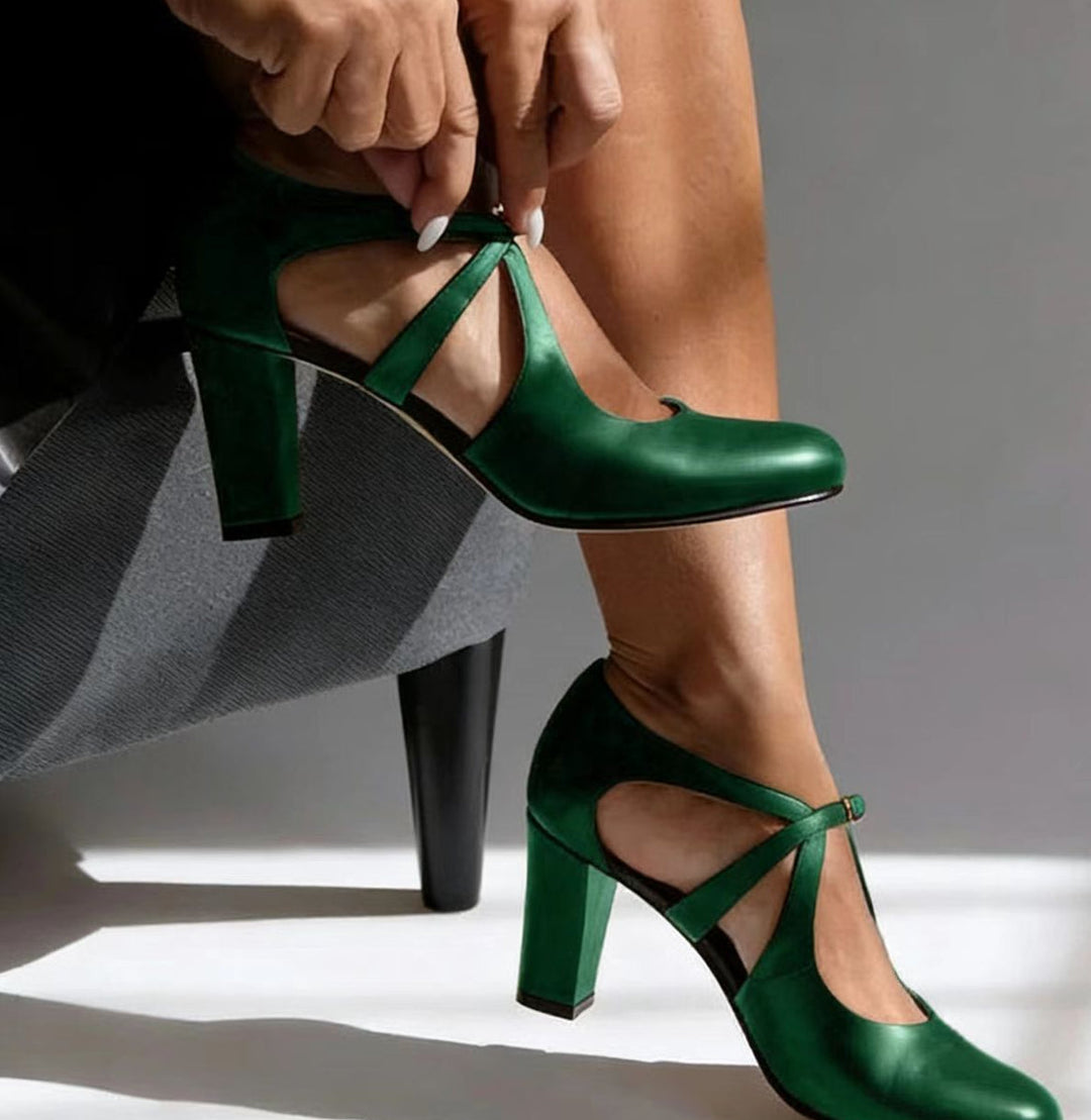 Sapatos de salto estilo Mary Jane para mulher com salto grosso em bloco