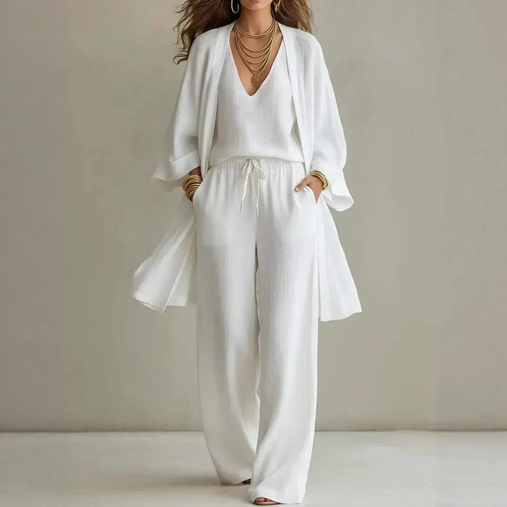 Completo da donna di tre pezzi con pantaloni a gamba larga
