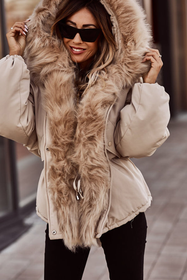 Women's quilted hooded parka in faux fur