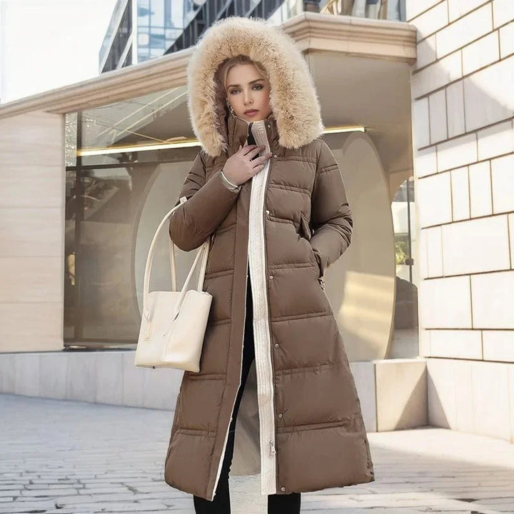 Parka comprida de senhora com capuz e gola de pelo sintético