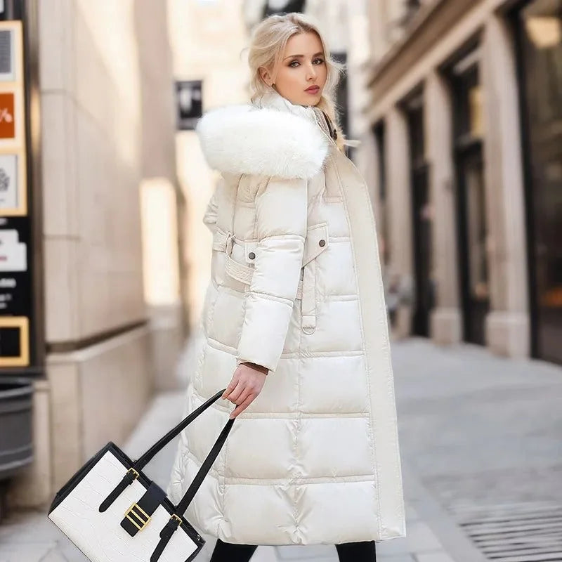 Parka comprida de senhora com capuz e gola de pelo sintético