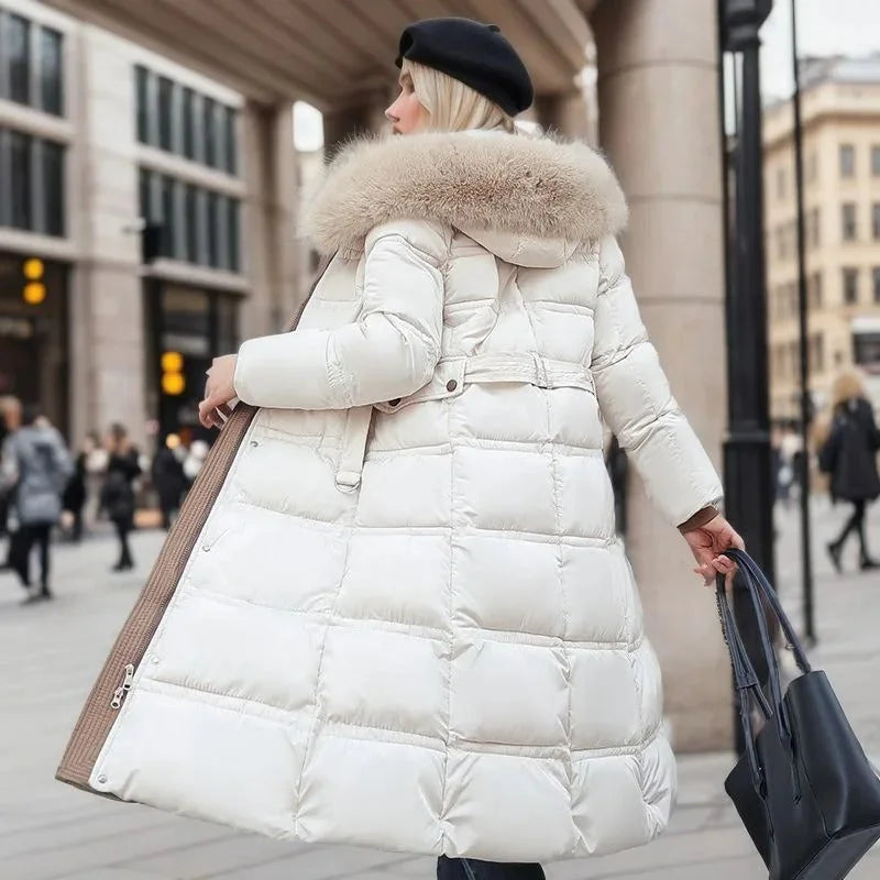 Parka comprida de senhora com capuz e gola de pelo sintético
