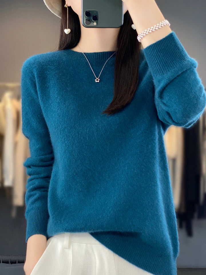 Women's soft-knit crew-neck sweater