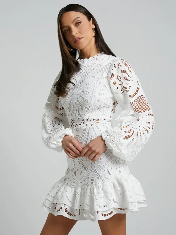 Robe Mini Dentelle Femme Manches Longues Soirée